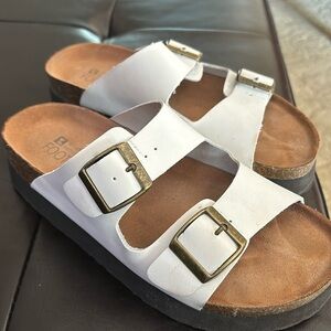 Footbeds women’s sandals - white